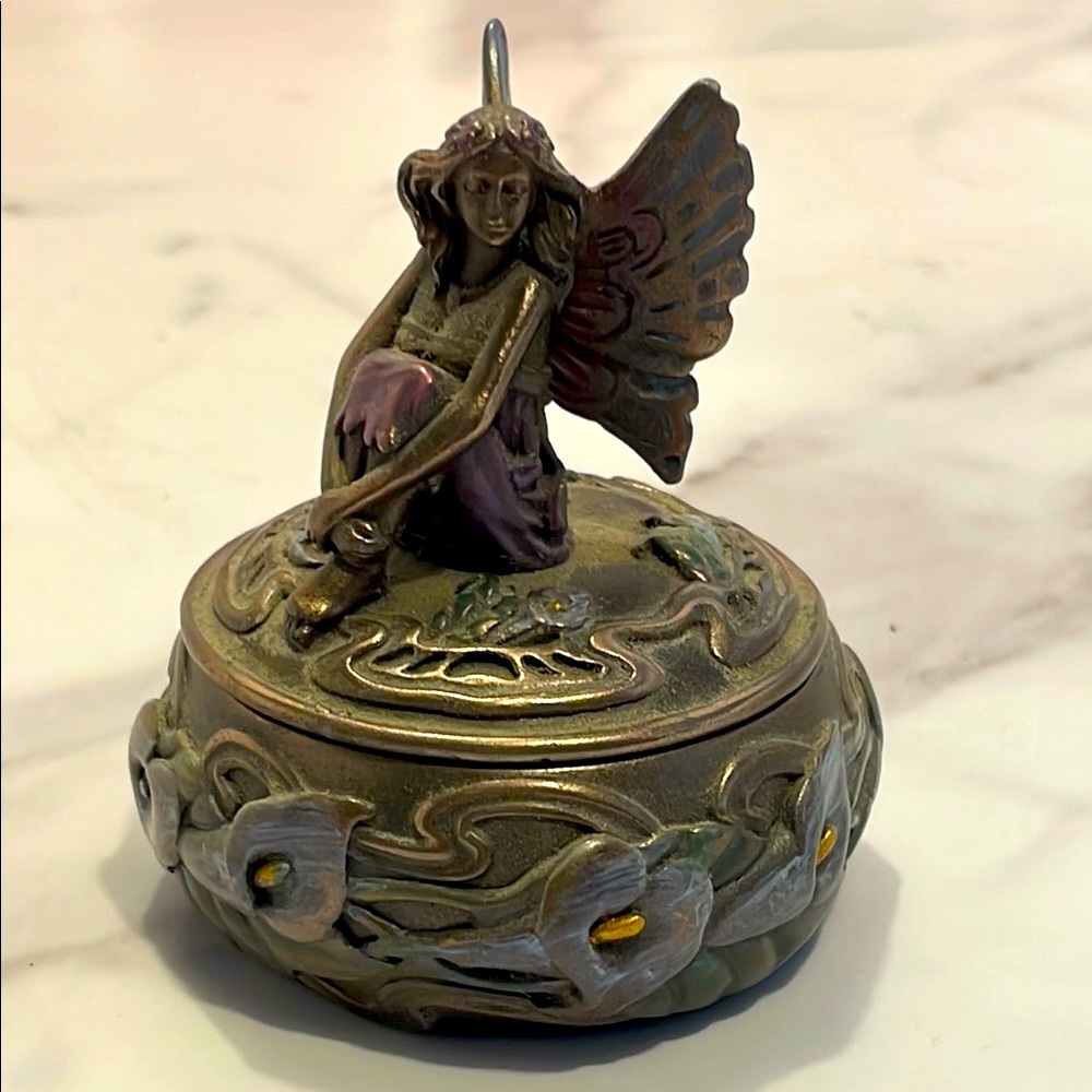 Calla Lily Fairy-Themed Jewelry Box